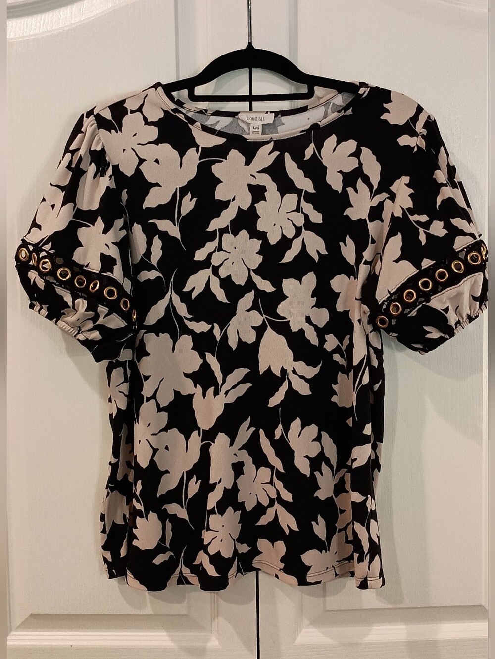 Como Blu Black & Tan Floral Puff-Sleeve Blouse